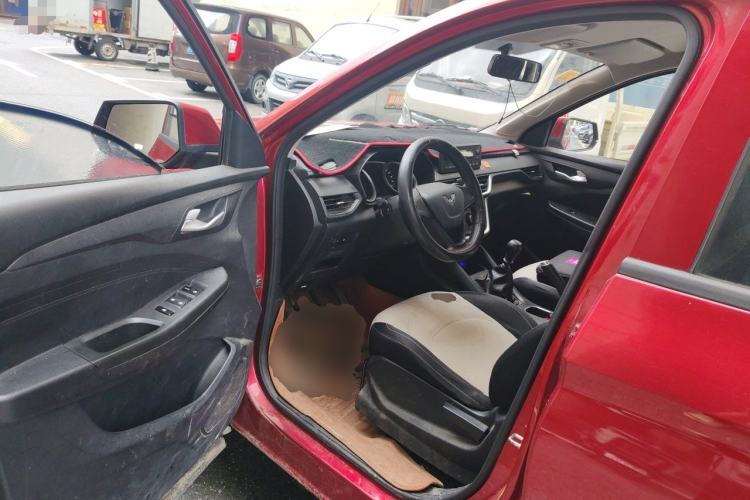 Used Wuling Hongguang S3 2018 1.5L Manual Standard Version China V Standard Driver Seat