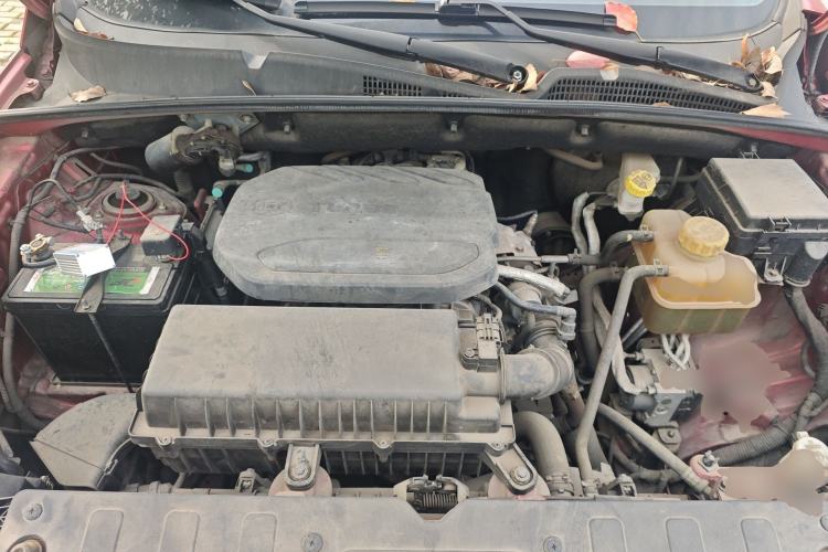 Used Wuling Hongguang S3 2018 1.5T Manual Luxury Model China V Standard Engine Bay