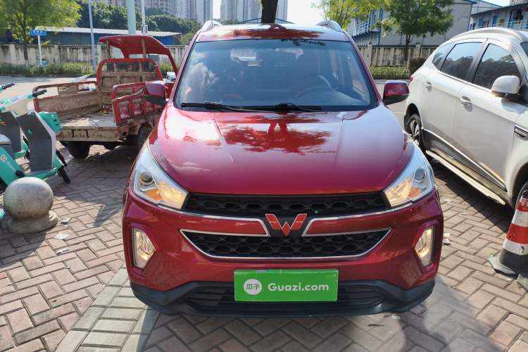 Used Wuling Hongguang S3 2018 1.5L Manual Luxury Model China V Standard Exterior 1
