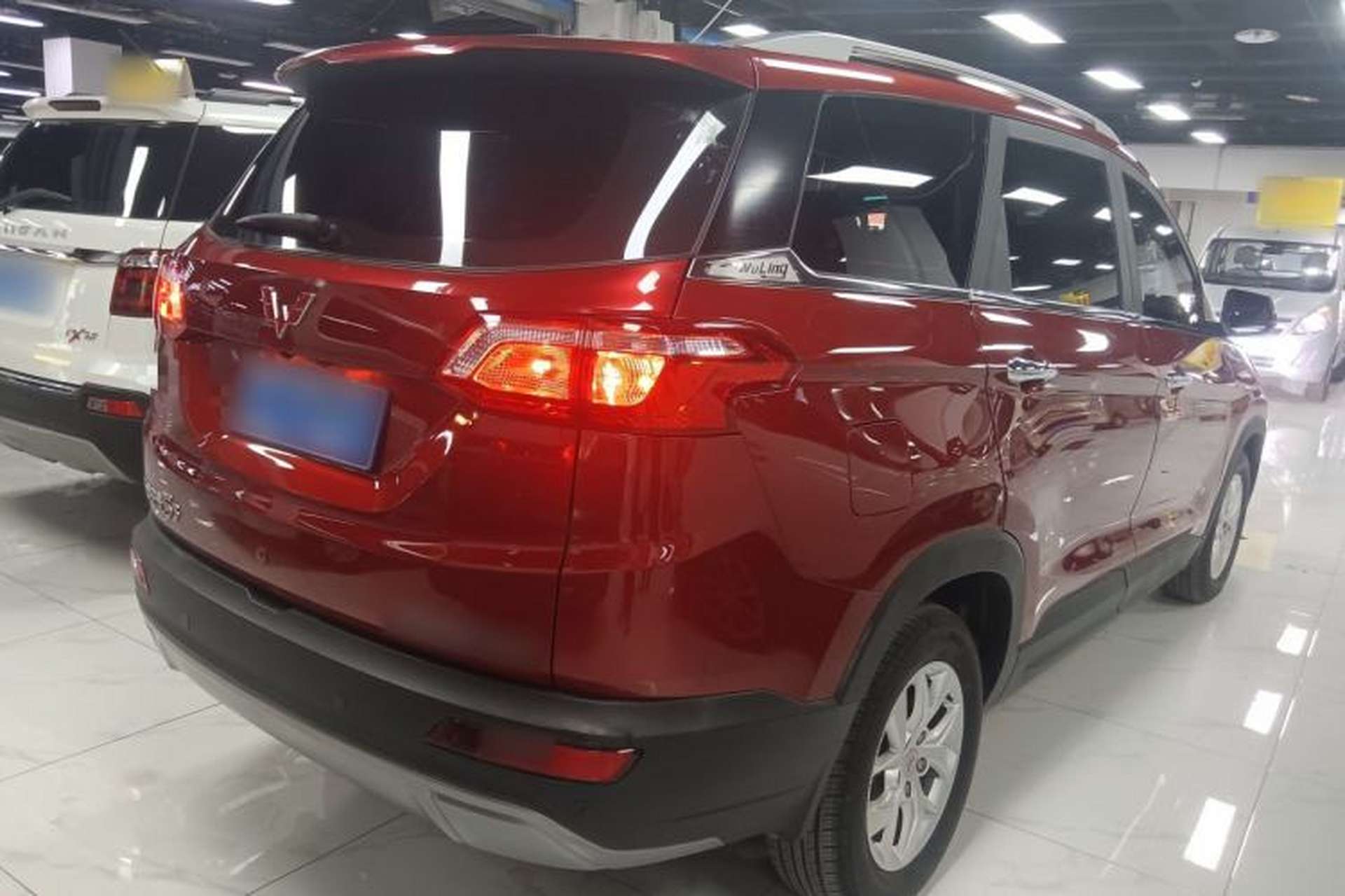 Used Wuling Hongguang S3 2018 1.5L Manual Luxury Model China V Standard Exterior 5