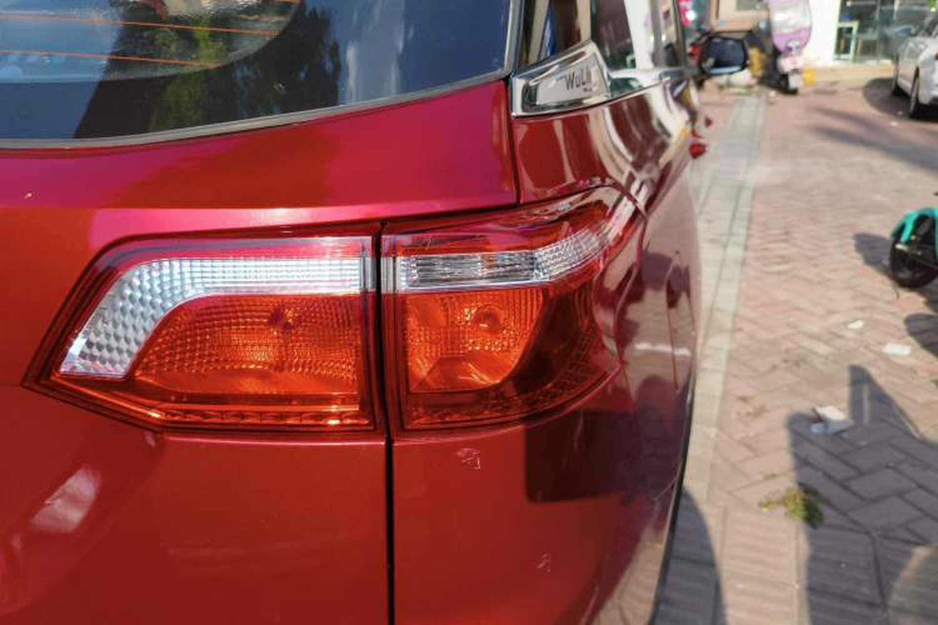 Used Wuling Hongguang S3 2018 1.5L Manual Luxury Model China V Standard Exterior 6