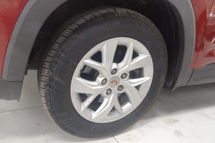 Used Wuling Hongguang S3 2018 1.5L Manual Luxury Model China V Standard Exterior 7