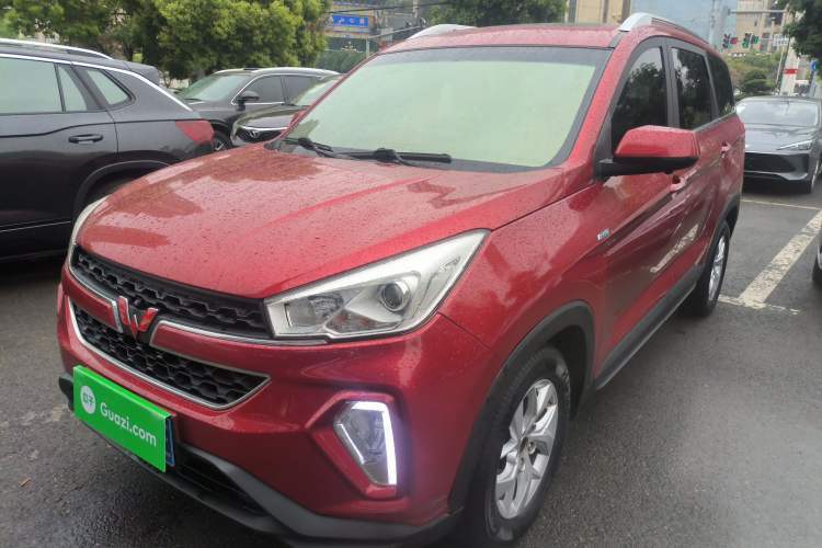 Used Wuling Hongguang S3 2018 1.5T Manual Luxury Model China V Standard Guazi used car, China used car export, Used car for sale, Used  cars, Cheapest cars for sale