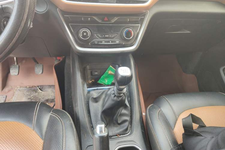 Used Wuling Hongguang S3 2018 1.5L Manual Luxury Model China V Standard Gear Lever