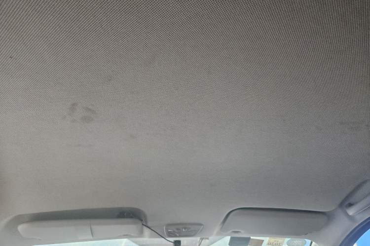 Used Wuling Hongguang S3 2018 1.5L Manual Standard Version China V Standard Headliner