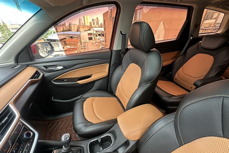 Used Wuling Hongguang S3 2018 1.5L Manual Luxury Model China V Standard Interior 13