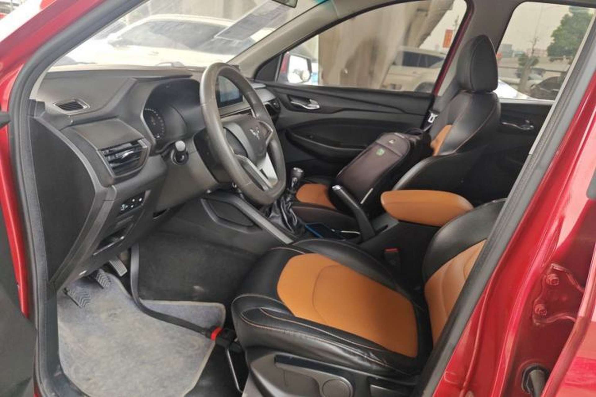 Used Wuling Hongguang S3 2018 1.5L Manual Comfort Model China V Standard Left Front Seat