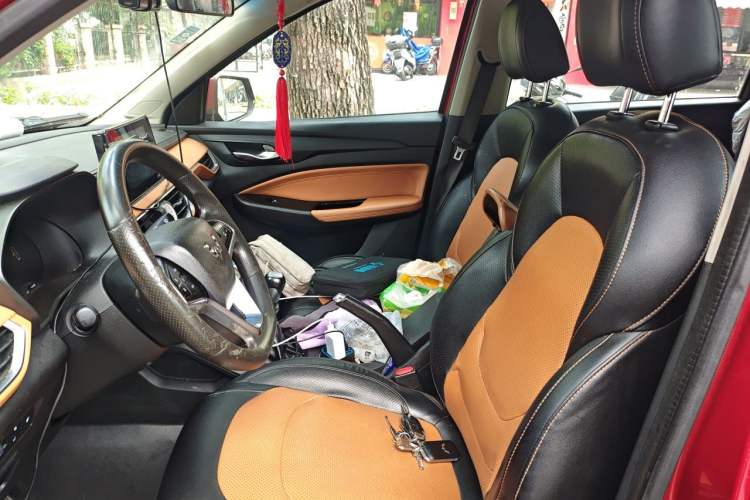 Used Wuling Hongguang S3 2018 1.5T Manual Luxury Model China V Standard Left Front Seat