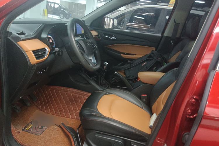 Used Wuling Hongguang S3 2018 1.5L Manual Luxury Model China V Standard Left Front Seat