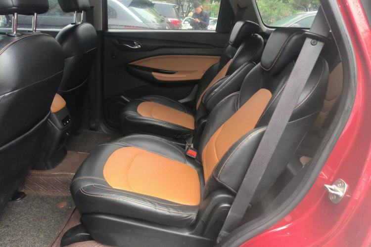 Used Wuling Hongguang S3 2018 1.5T Manual Luxury Model China V Standard Left Rear Seat