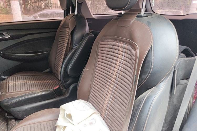 Used Wuling Hongguang S3 2018 1.5L Manual Comfort Model China V Standard Left Rear Seat