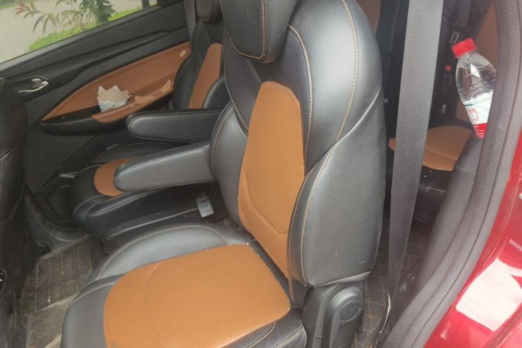 Used Wuling Hongguang S3 2018 1.5T Manual Luxury Model China V Standard Left Rear Seat