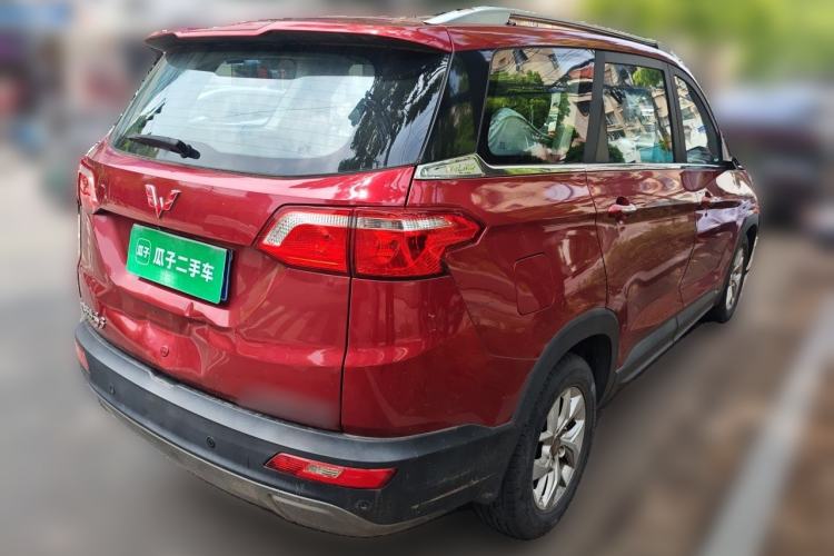 Used Wuling Hongguang S3 2018 1.5T Manual Luxury Model China V Standard Rear Right 45 Deg