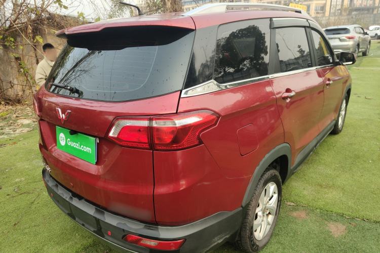 Used Wuling Hongguang S3 2018 1.5L Manual Luxury Model China V Standard Rear Right 45 Deg