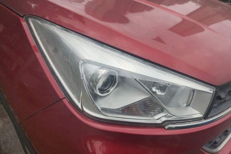 Used Wuling Hongguang S3 2018 1.5T Manual Luxury Model China V Standard Right Front Headlight