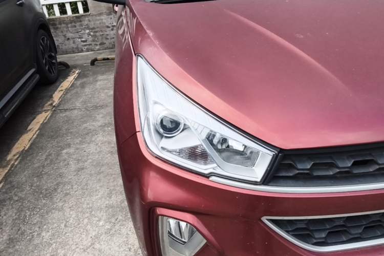 Used Wuling Hongguang S3 2018 1.5L Manual Comfort Model China V Standard Right Front Headlight