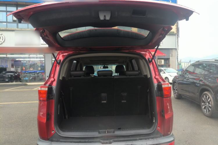 Used Wuling Hongguang S3 2018 1.5T Manual Luxury Model China V Standard Trunk