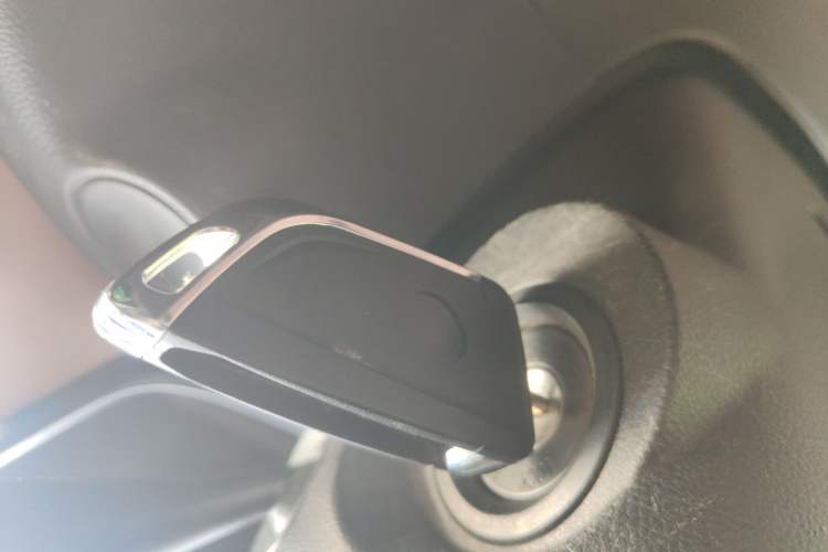 Used Wuling Hongguang S3 2018 1.5L Manual Luxury Model China V Standard Vehicle Key