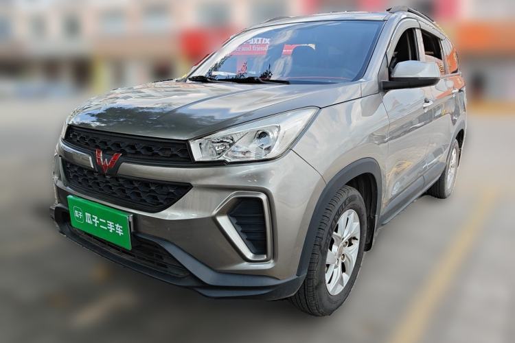 Used Wuling Hongguang S3 2018 1.5L Manual Standard Version China V Standard Guazi used car, China used car export, Used car for sale, Used cars, Cheapest cars for sale