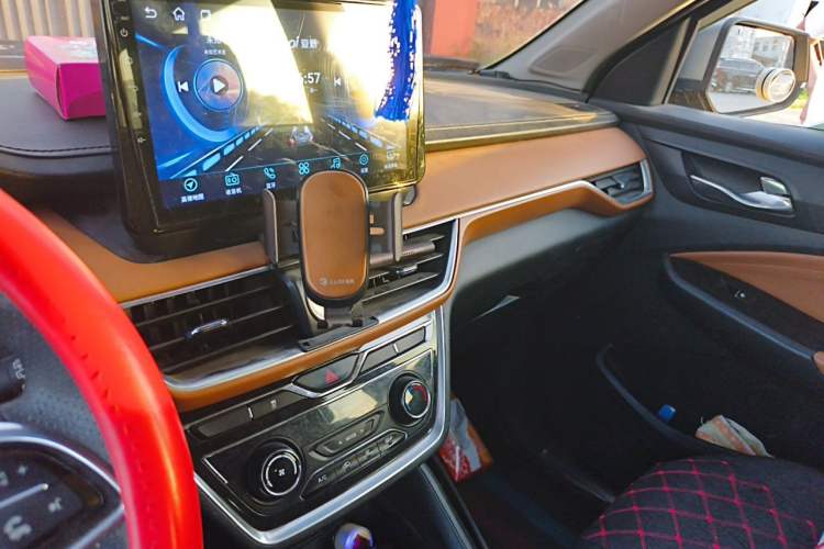Used Wuling Hongguang S3  Audio And AC Panel