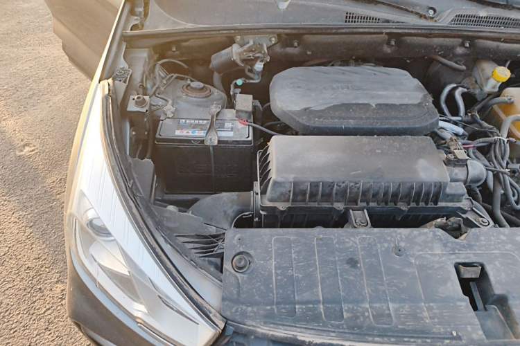 Used Wuling Hongguang S3  Engine Bay Right