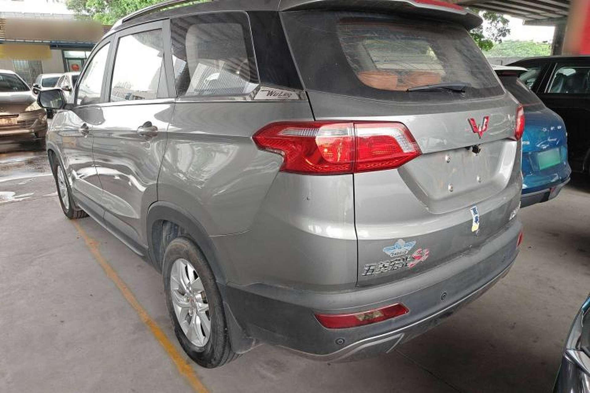 Used Wuling Hongguang S3 2018 1.5L Manual Luxury Model China V Standard Exterior 3
