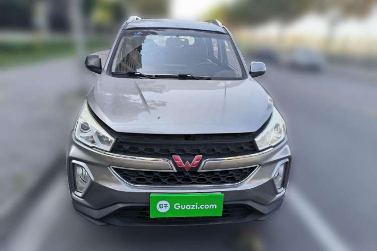 Used Wuling Hongguang S3 2018 1.5L Manual Luxury Model China V Standard Front