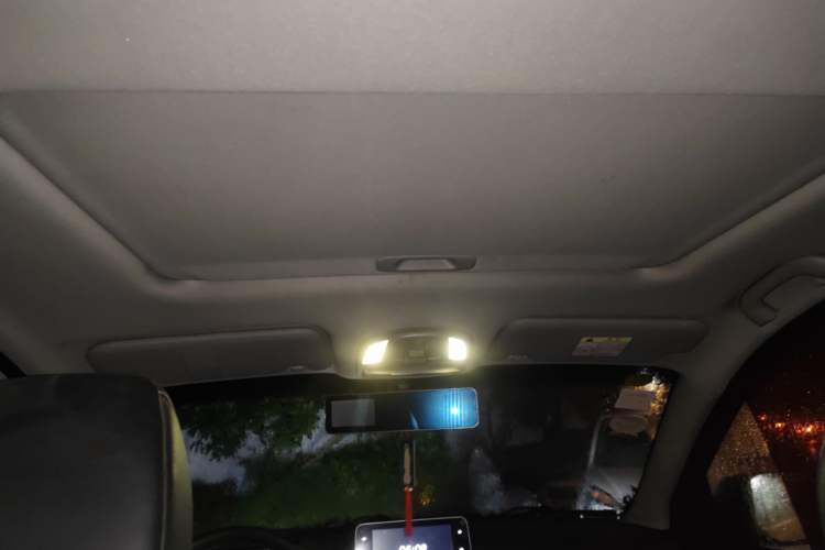 Used Wuling Hongguang S3 2018 1.5L Manual Luxury Model China V Standard Headliner