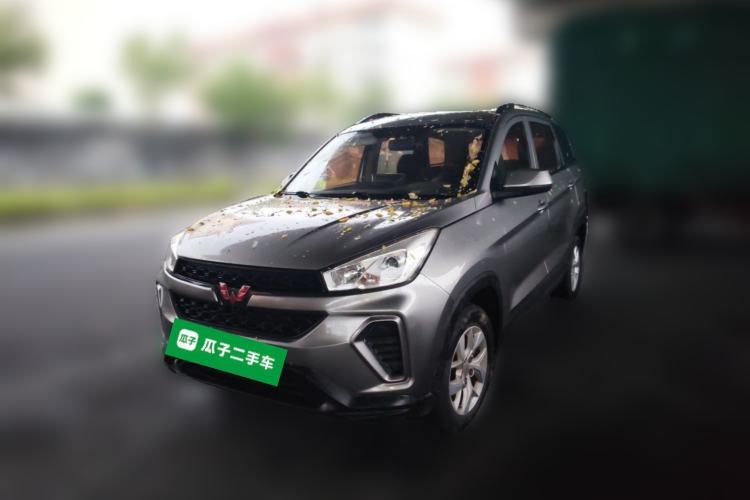 Wuling Hongguang S3 2018 1.5L Manual Standard Version China V Standard usado Guazi used car, China used car export, Used car for sale, Used cars, Cheapest cars for sale