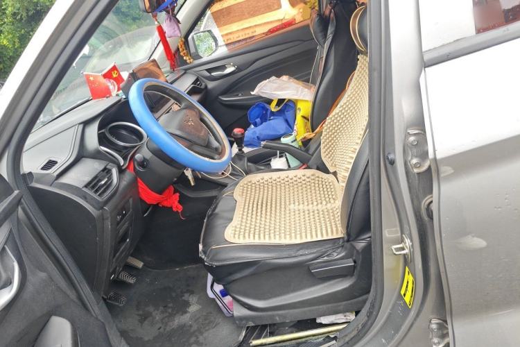 Used Wuling Hongguang S3 2018 1.5L Manual Standard Version China V Standard Left Front Seat