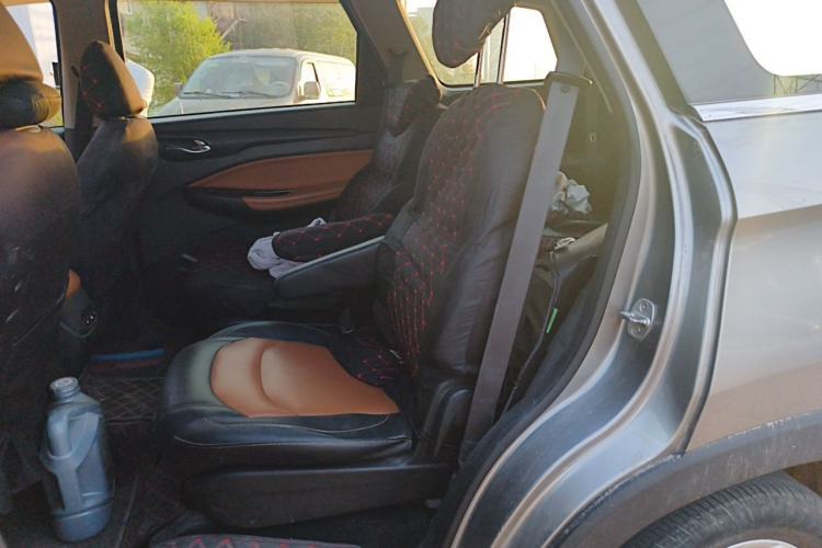 Used Wuling Hongguang S3  Left Rear Seat