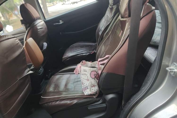 Used Wuling Hongguang S3 2018 1.5L Manual Comfort Model China V Standard Left Rear Seat