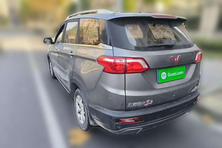 Used Wuling Hongguang S3 2018 1.5L Manual Luxury Model China V Standard Rear Left 45 Deg