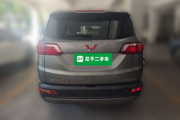 Used Wuling Hongguang S3 2018 1.5T Manual Luxury Model China V Standard Rear