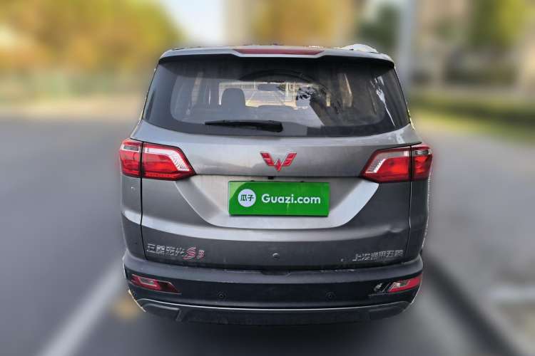 Used Wuling Hongguang S3 2018 1.5L Manual Luxury Model China V Standard Rear