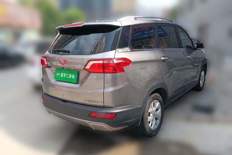 Used Wuling Hongguang S3 2018 1.5T Manual Luxury Model China V Standard Rear Right 45 Deg