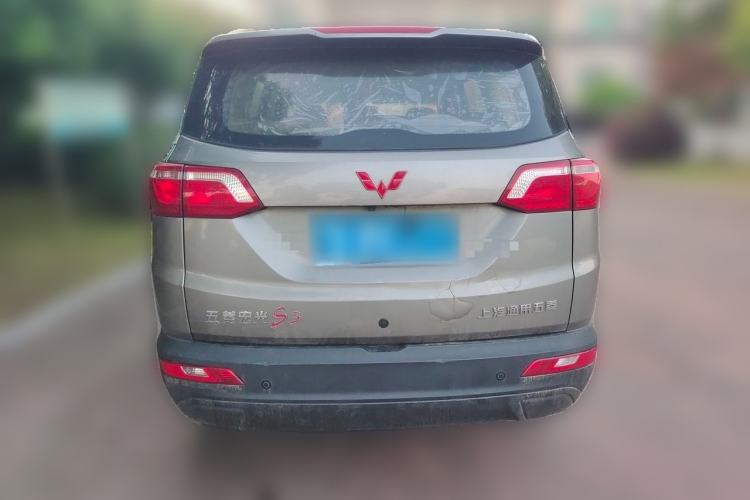 Used Wuling Hongguang S3 2018 1.5L Manual Comfort Model China V Standard Rear