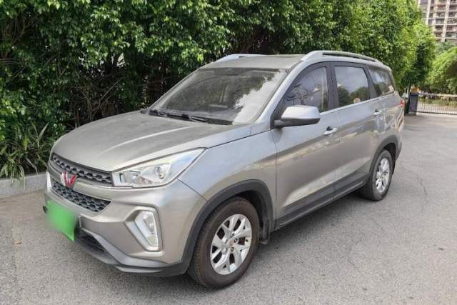 Used Wuling Hongguang S3 2018 1.5L Manual Luxury Model China V Standard