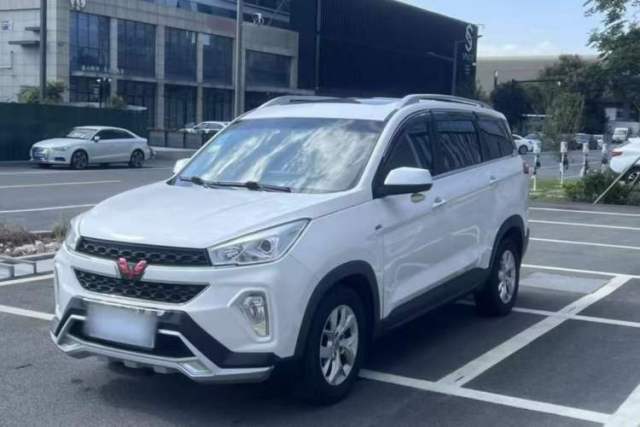 Used Wuling Hongguang S3 2018 1.5T Manual Luxury Model China V Standard