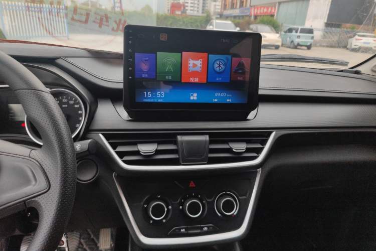Used Wuling Hongguang S3 2018 1.5L Manual Standard Version China V Standard Audio And AC Panel
