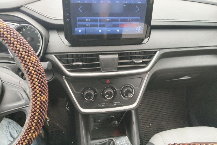 Used Wuling Hongguang S3 2018 1.5L Manual Standard Version China V Standard Audio And AC Panel