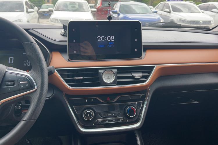 Used Wuling Hongguang S3 2018 1.5L Manual Luxury Model China V Standard Audio And AC Panel