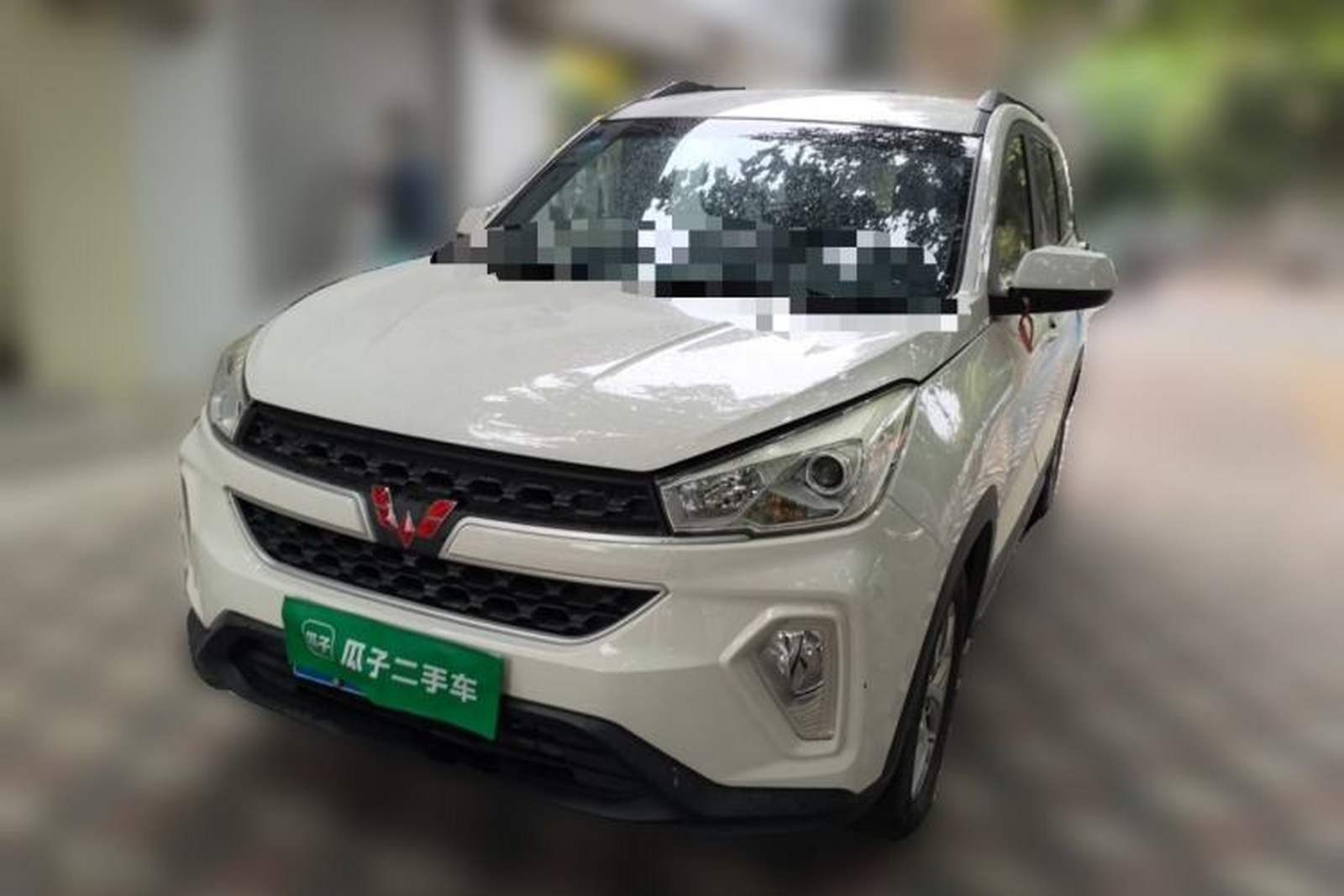 Фото Wuling с площадки