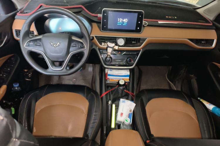 Used Wuling Hongguang S3 2018 1.5T Manual Luxury Model China V Standard Center Console