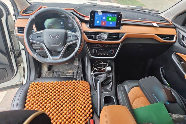 Used Wuling Hongguang S3 2018 1.5L Manual Luxury Model China V Standard Center Console