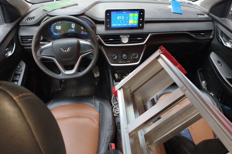 Used Wuling Hongguang S3 2018 1.5L Manual Comfort Model China V Standard Center Console
