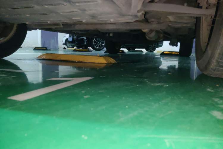 Used Wuling Hongguang S3 2018 1.5L Manual Standard Version China V Standard Chassis Front Left
