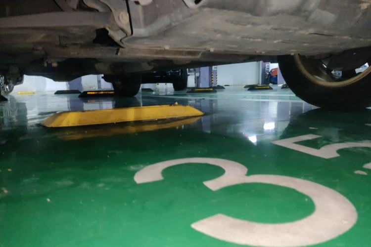Used Wuling Hongguang S3 2018 1.5L Manual Standard Version China V Standard Chassis Front Right