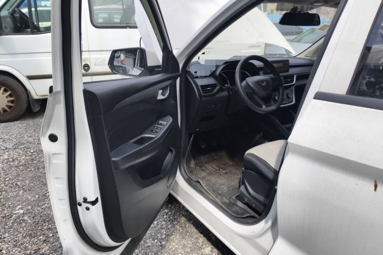 Used Wuling Hongguang S3 2018 1.5L Manual Standard Version China V Standard Driver Seat
