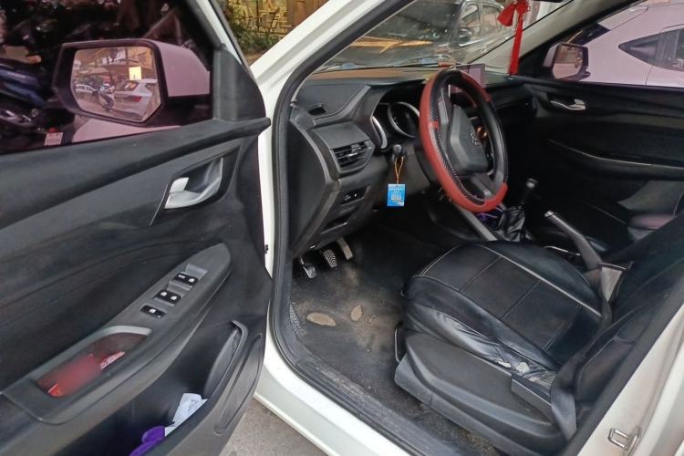 Used Wuling Hongguang S3 2018 1.5L Manual Standard Version China V Standard Driver Seat